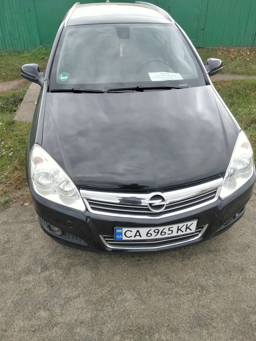 Продам Опель Астра H 2009 року