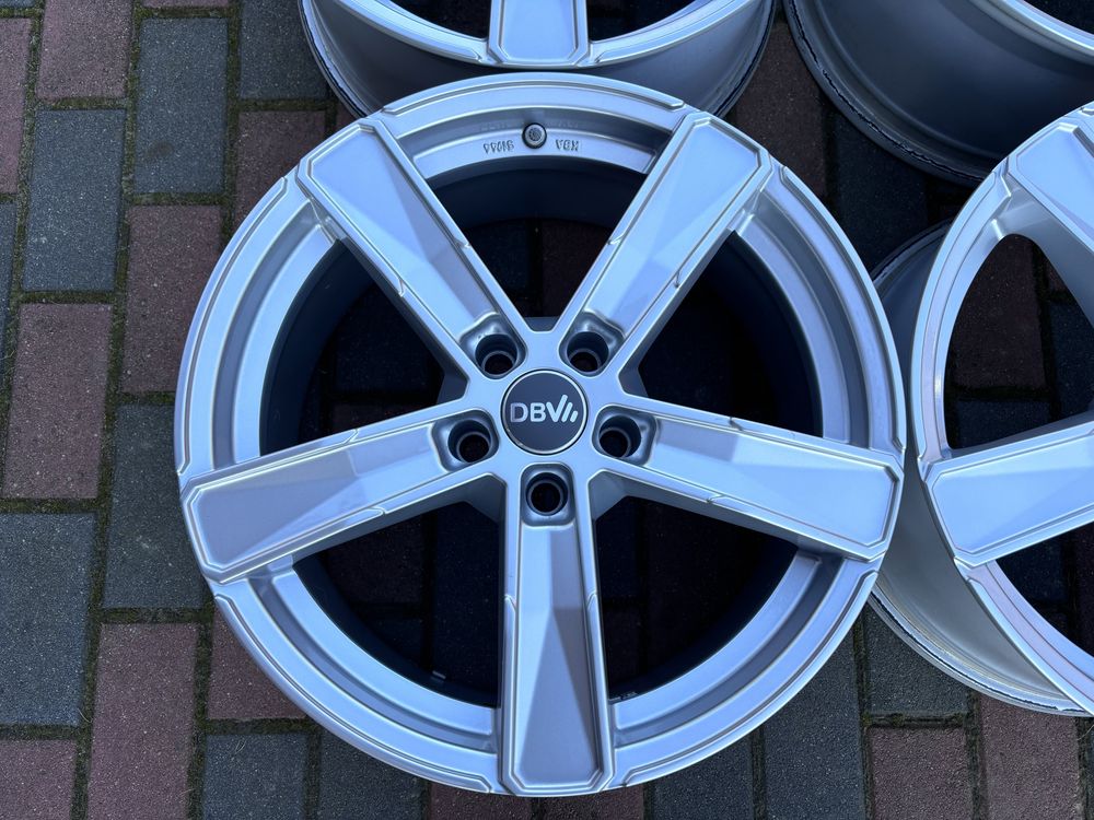 Felgi DBV 5x112 8Jx18 ET30 czujniki VW Seat Skoda Audi Mercedes