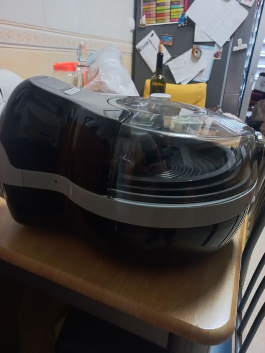 Fritadeira quase nova