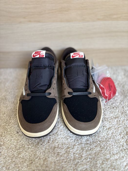 Nike x Travis Scott