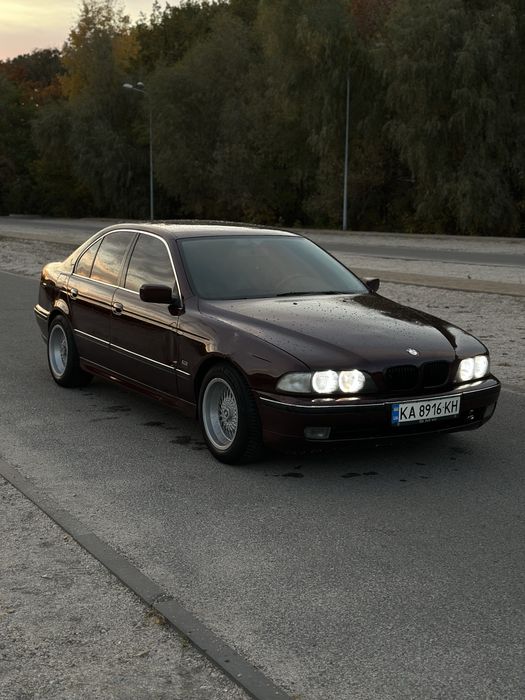 Продам BMW E39 2.0 газ/бензин