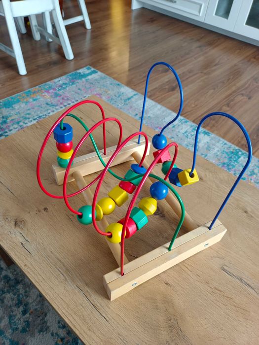 Zabawka drewniana manipulacyjna