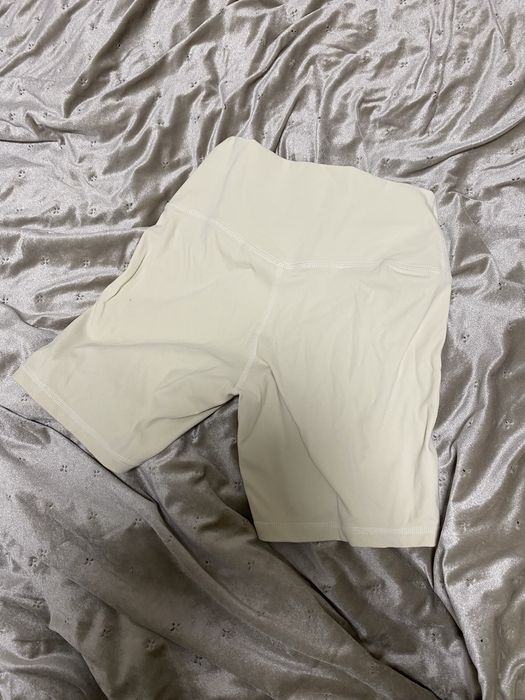 Молочні шорти велосипедки нові