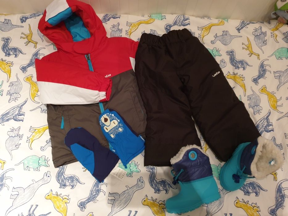 Conjunto Casaco, Calças, Luvas e Botas, Menino, 3 anos