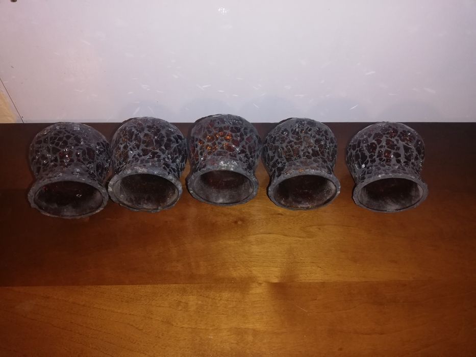 Szklane banki, starocie