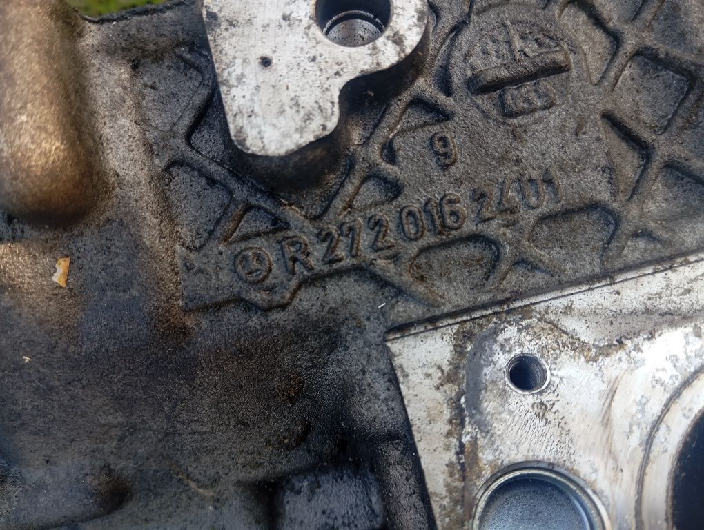 Głowica silnika Mercedes C klasa 3,0 Benzyna V6W203 M272 lewa strona