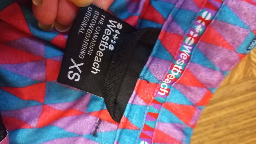 Сноуборд ,лыжные штаны XS/S,West Beach 10000mm ,матовые