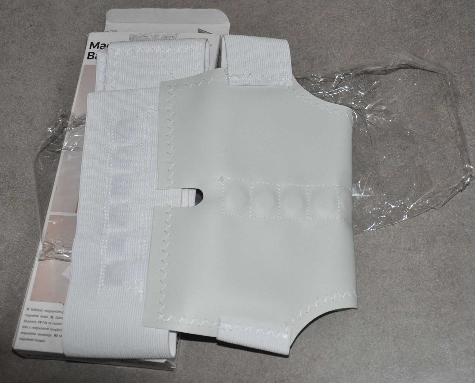 Nowy Magnetyczny Korektor Postawy InnovaGoods- wsparcie pleców