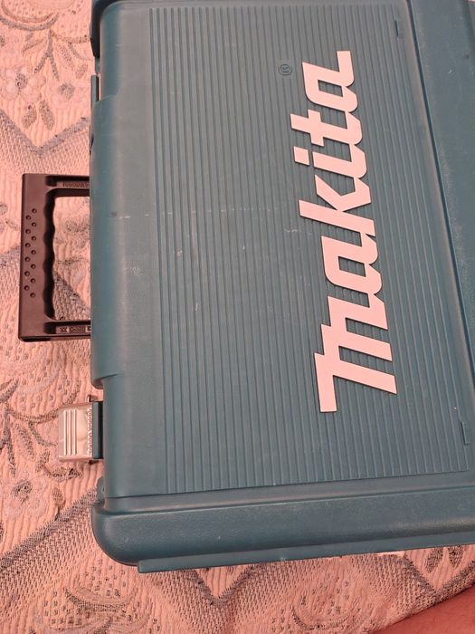 Шуруповёрт Makita 6281 dwpe