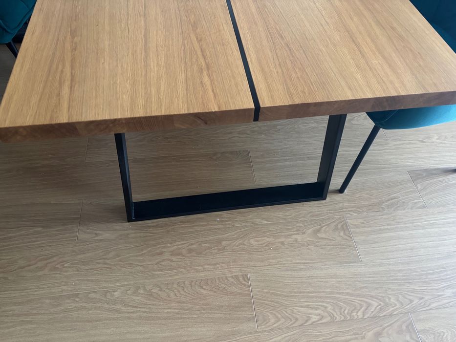 Stół dębowy PIEMONT 180×94 cm, rozkładany do 260 cm, stan bardzo dobry