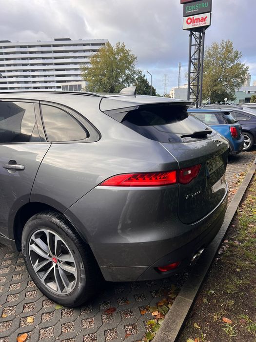 Jaguar F Pace 2.0d 180cv R -Sport