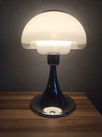 Unikatowa lampa stołowa Louis Poulsen