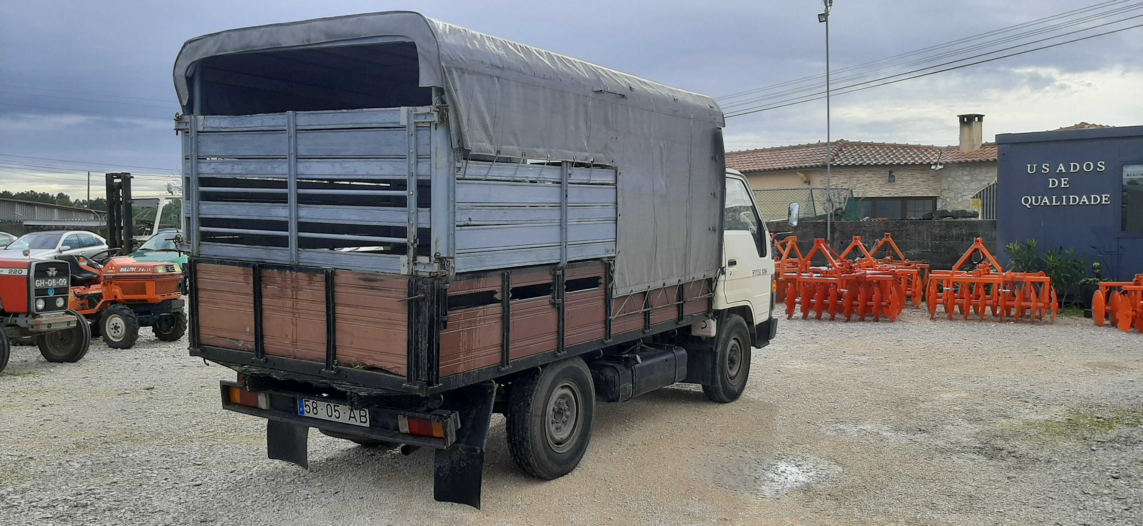 Capota para Toyota Dyna 150