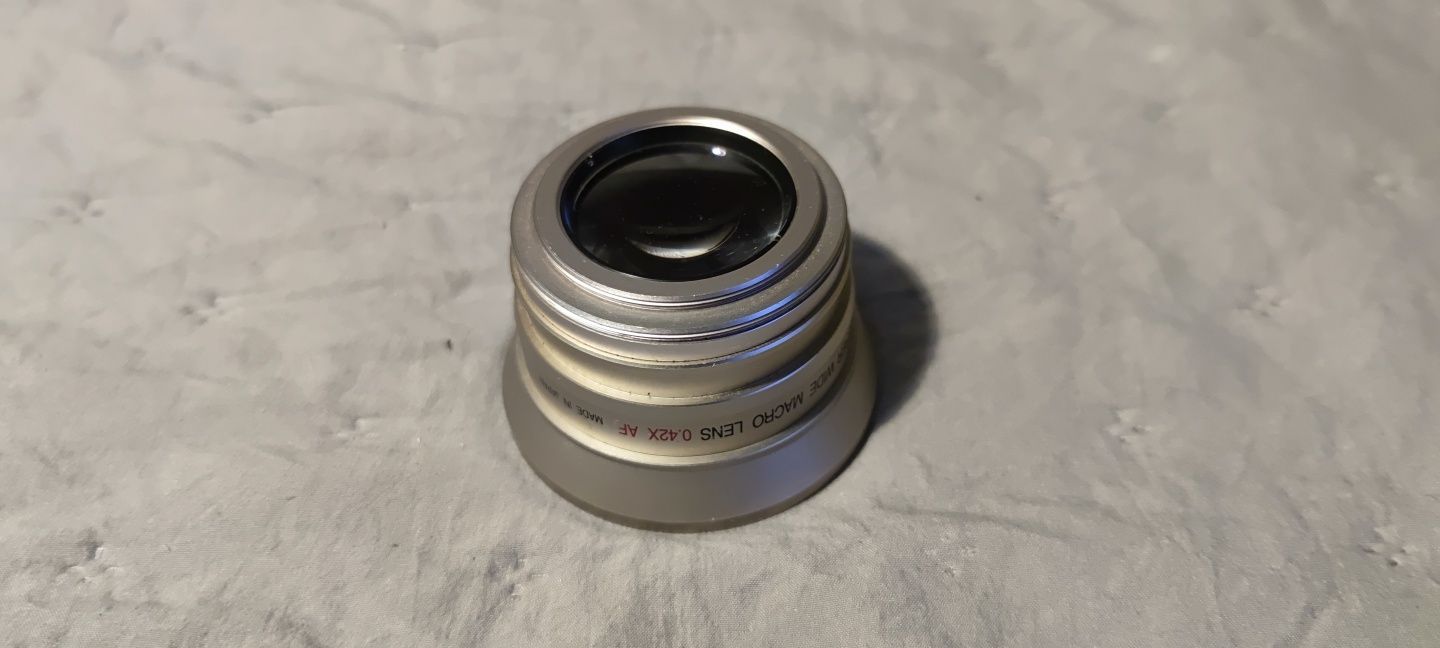 Obiektyw Titanium Super Wide Macro Lens 0.42X AF 52mm