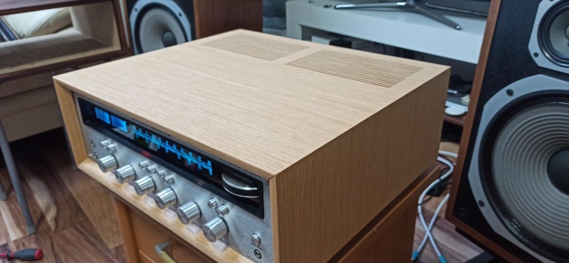 Wood case do Marantz z serii 22... Dąb.