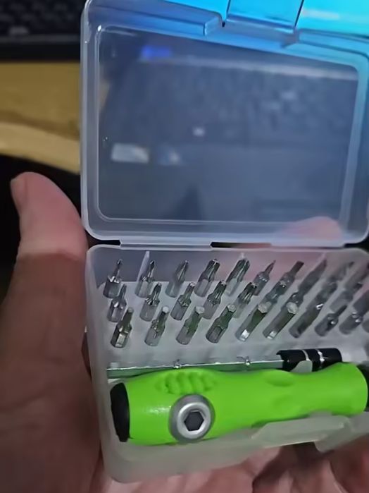 Набір викруток із бітами у кейсі (новий)