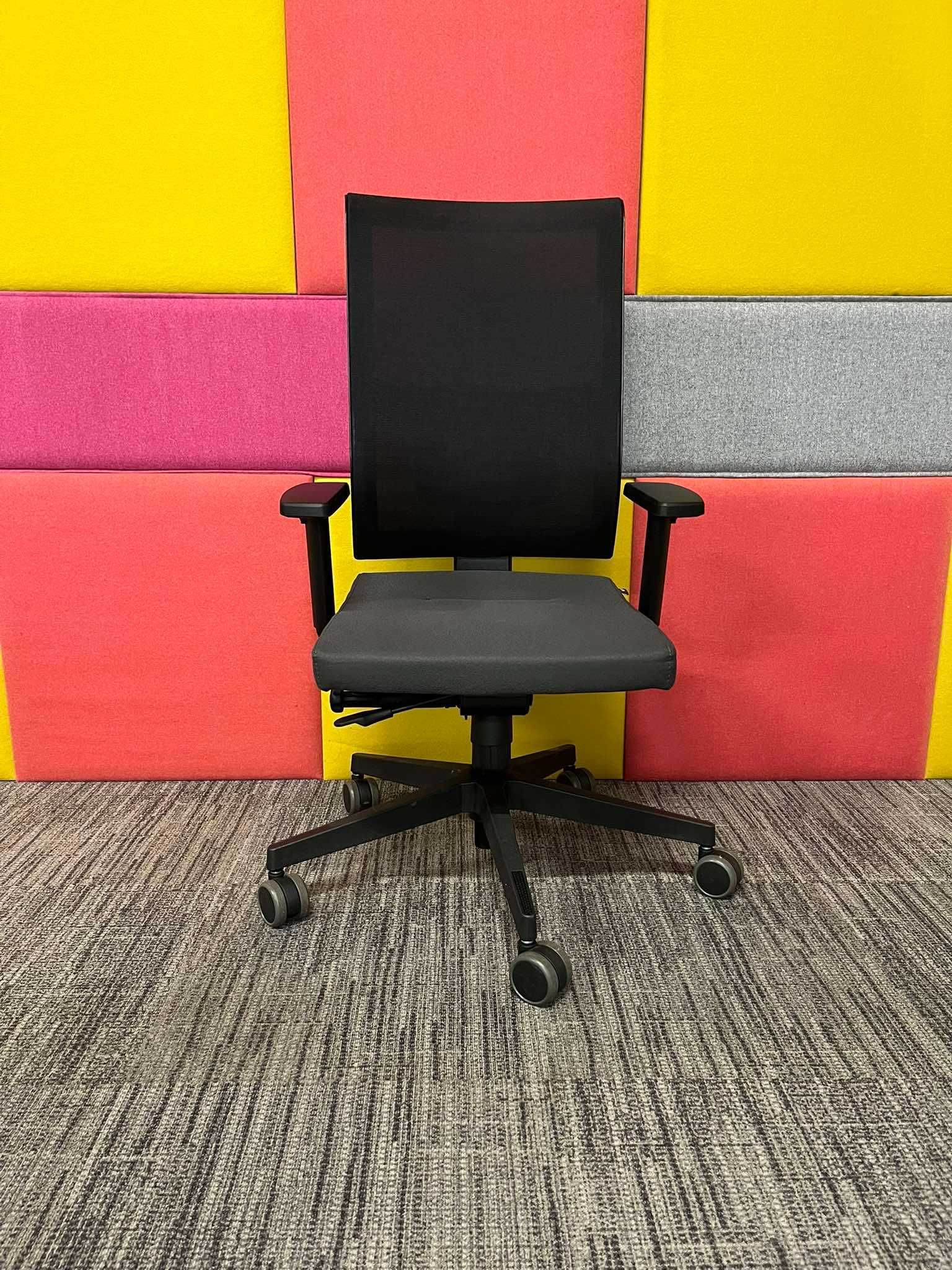 Fotel biurowy obrotowy ergonomiczny Bejot Jott JT 102 okazja!