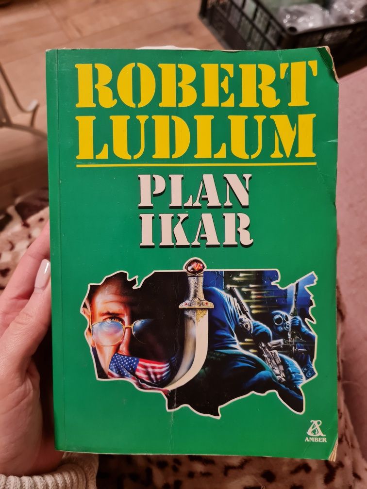 Plan Ikar Robert Ludlum