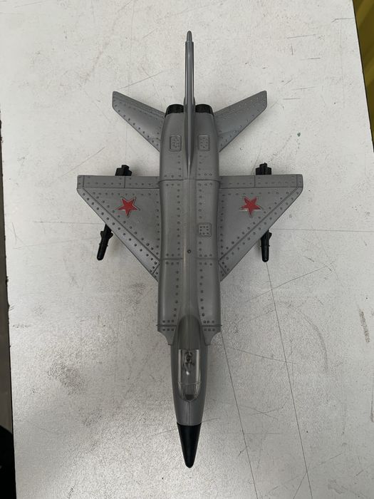 Літак винищувач Су-15