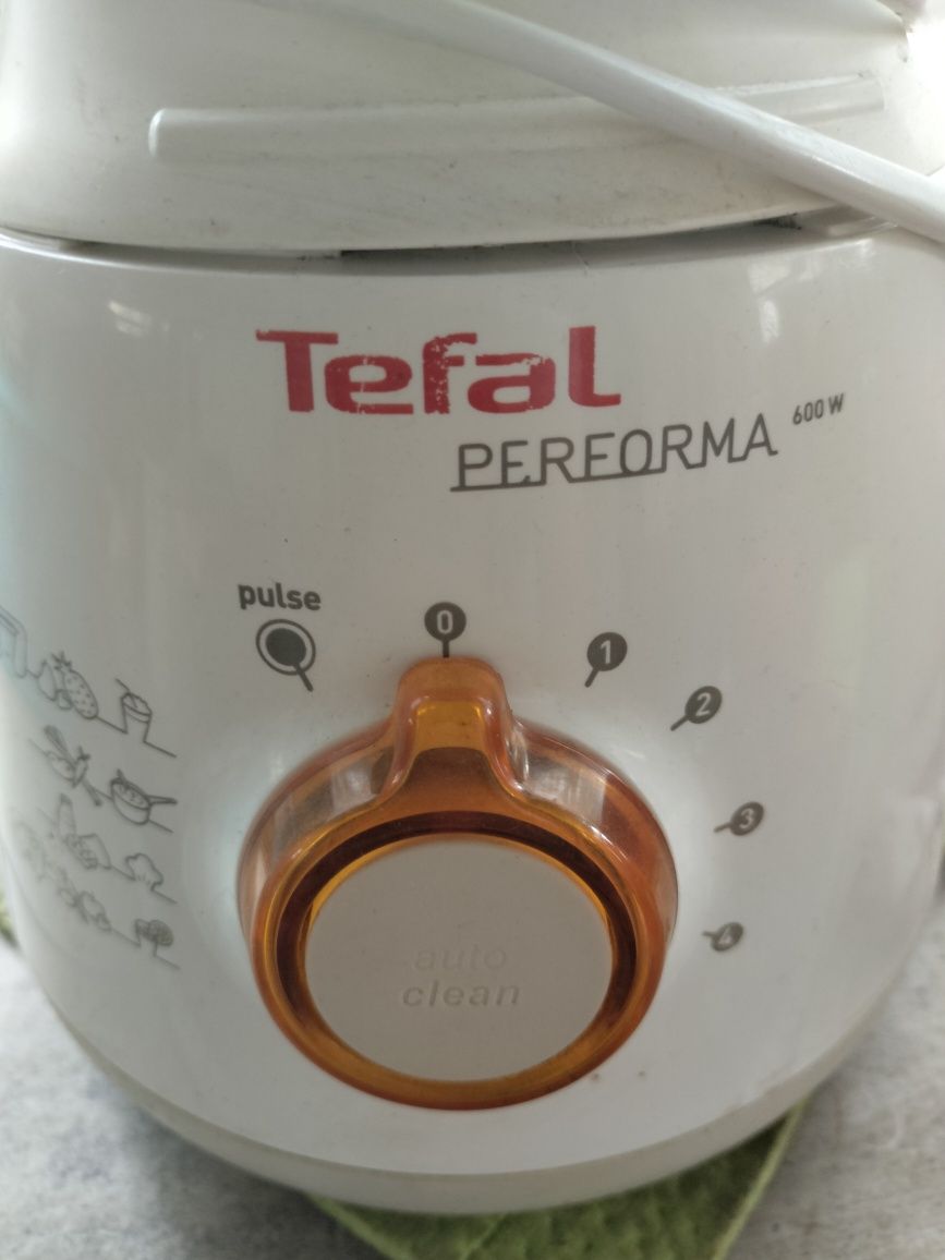 Блендер Tefal Pereorma 600w