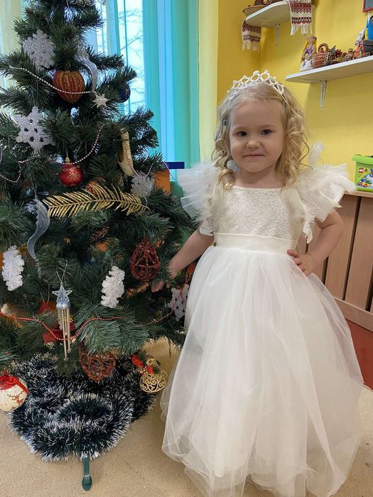 Сукня дитяча біла 98 розмір