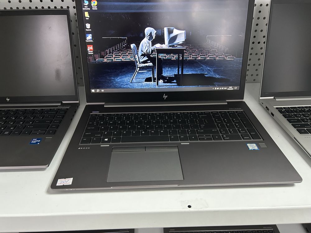 HP ZBook 15U G6 | Core i7-8665U | 16GB DDR4 | 512SSD | AMD WX 3200 4Gb
