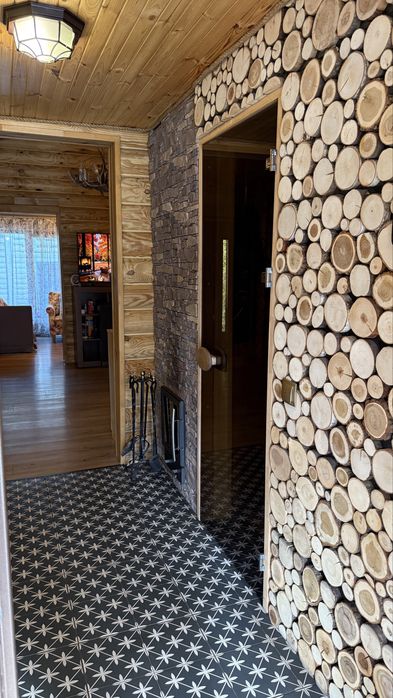 Подобова оренда будинку Зруб з банькою  та чаном