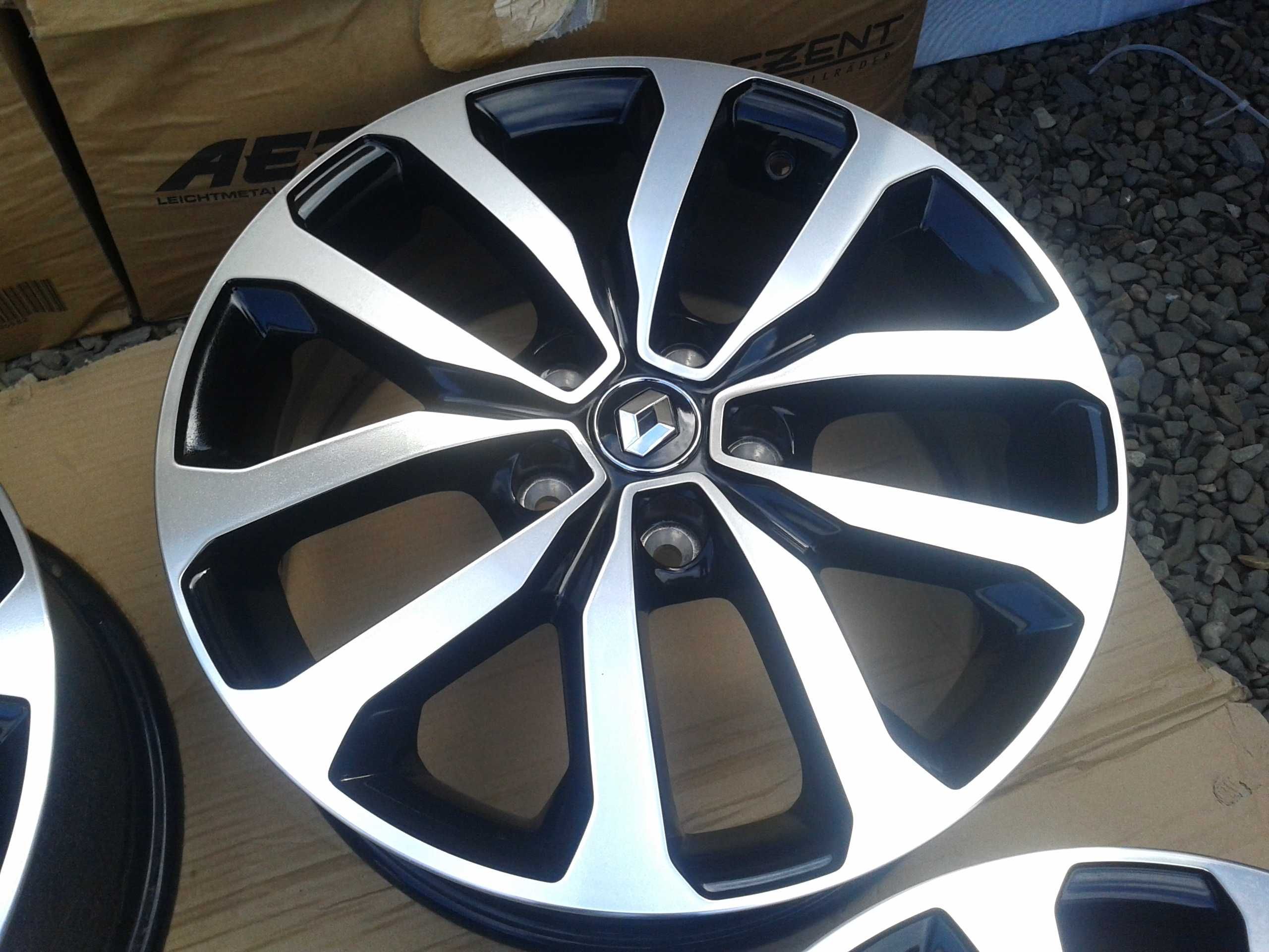 nowe oryginalne r17 felgi renault megane laguna scenic kadjar mielec