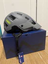 profesjonalny kask na rower MTB MODROP ABUS kolor: concrete grey