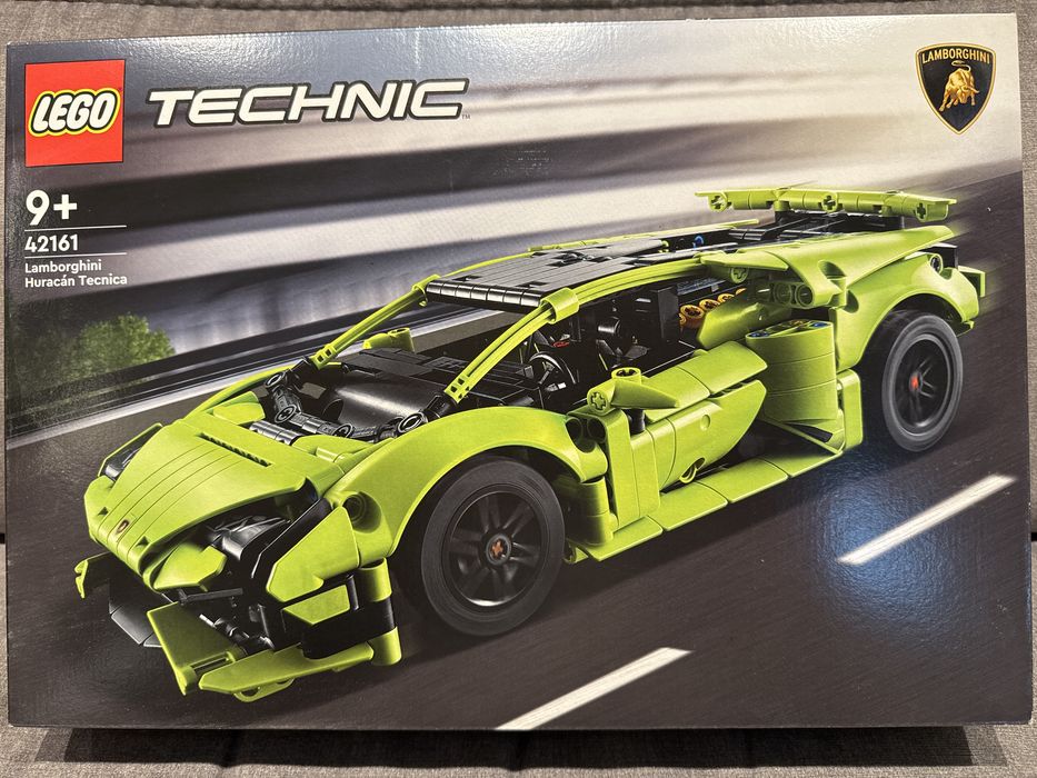 Lego набор Tecnic Lamborghini Huracan