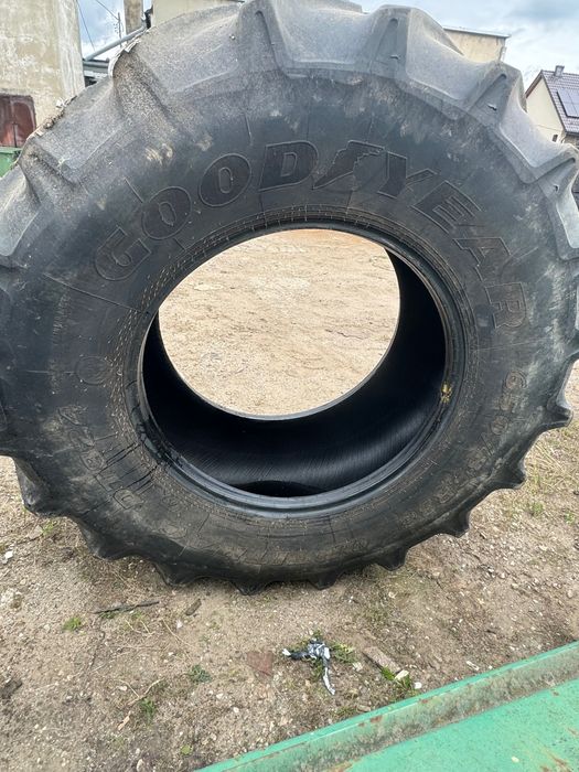 Sprzedam opony rolnicze 650/85-38