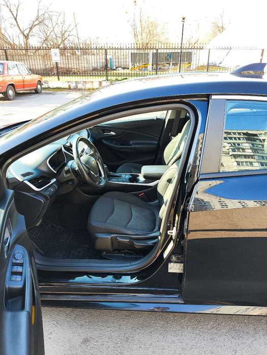 продам Шевроле Вольт 2