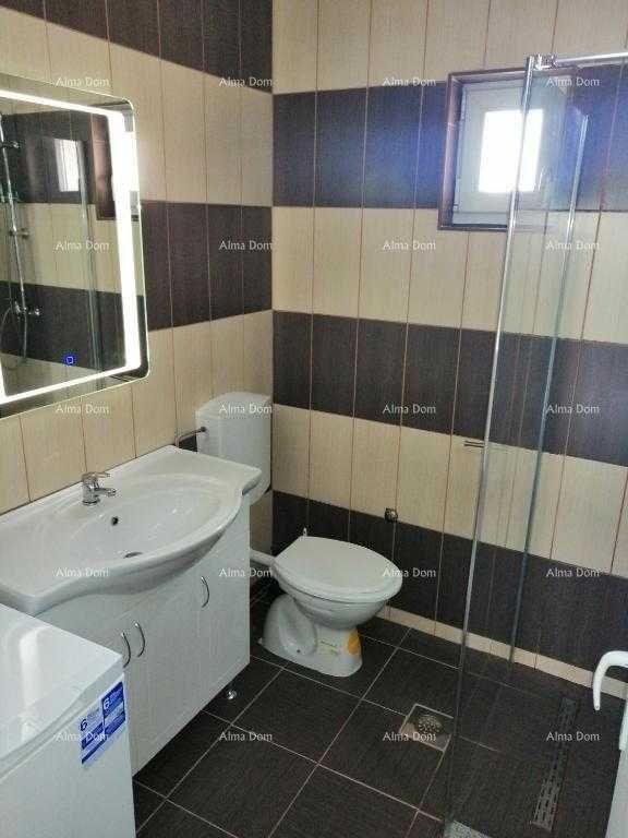 Хорватія, Істрія, Перой будинок з басейном
