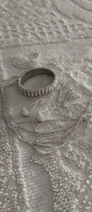 Conjunto de colar pulseira brincos