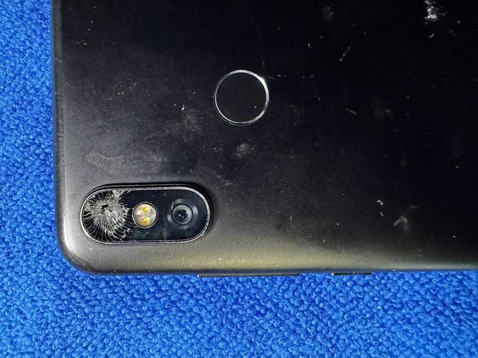 Xiaomi mi A2 на запчастини