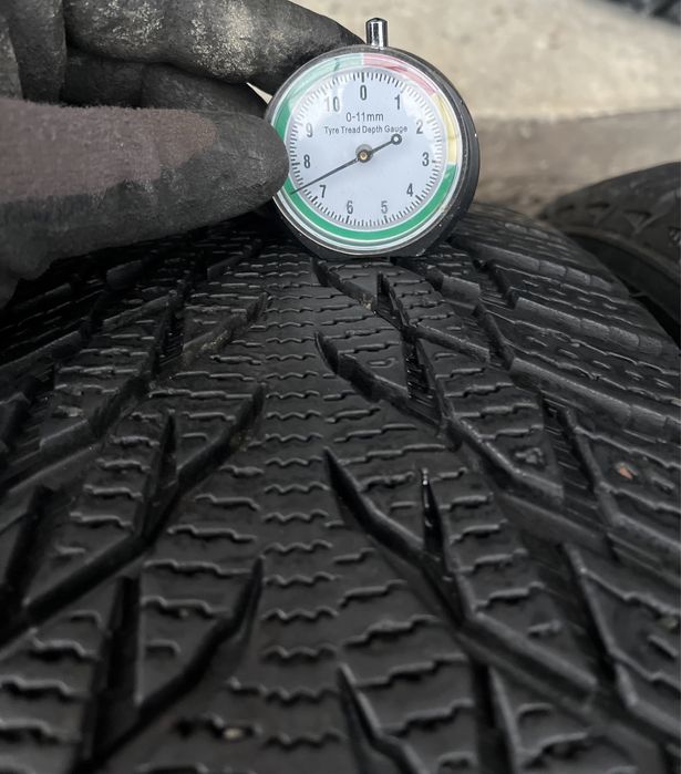 Шини Nokian Hakapelitta R3 R 16 205 60