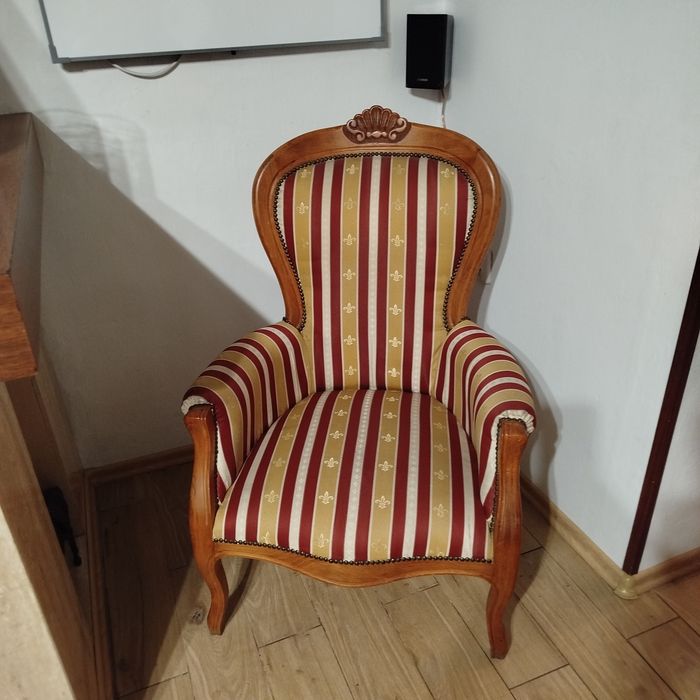 Stylowy fotel Ludwikowski