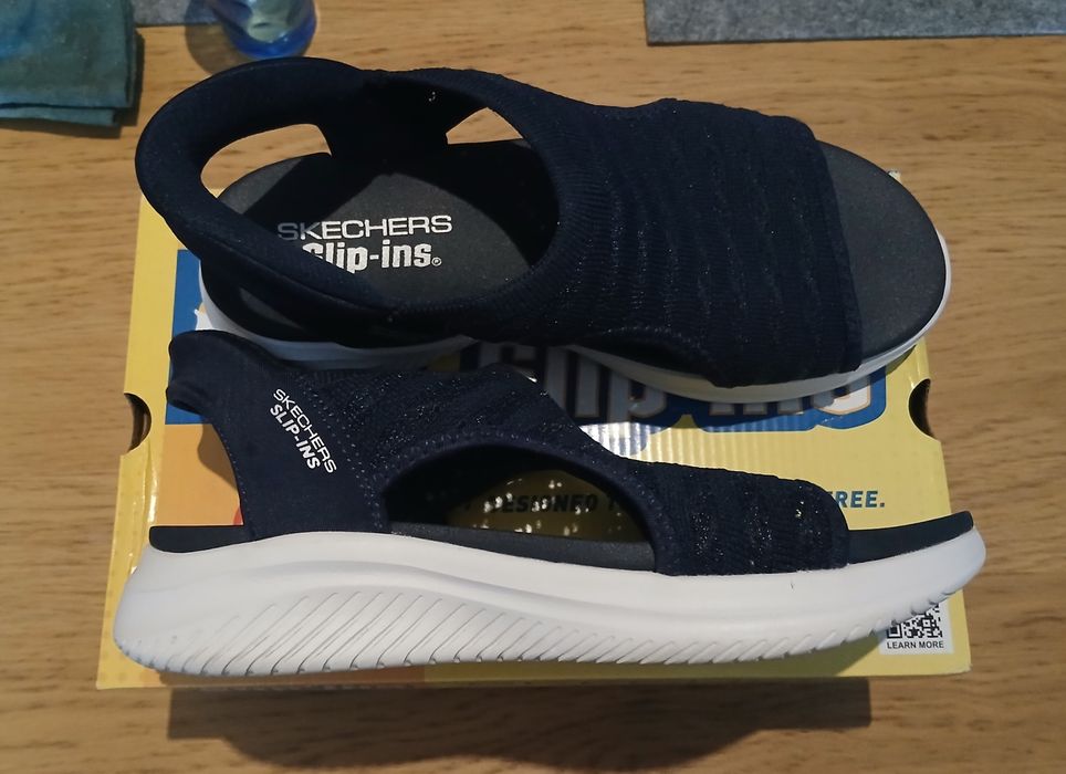 Skechers Hands Free Slip Ins