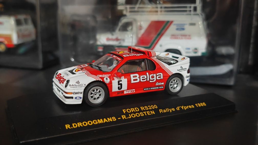 8 Miniaturas 1/43