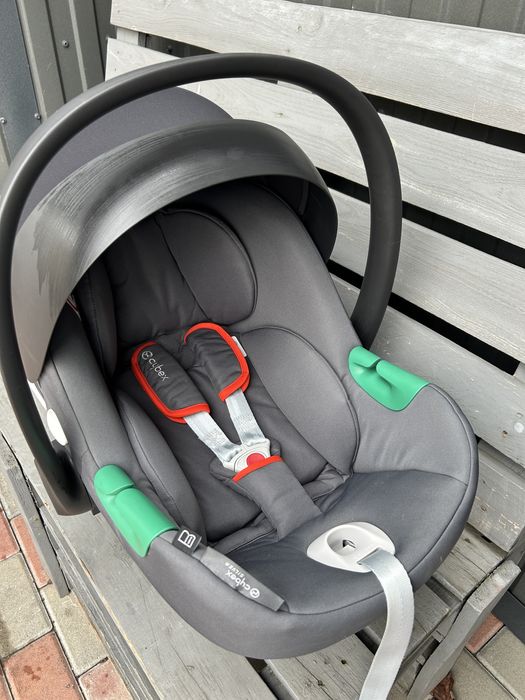 автокрісло Cybex Aton B2 i-Size