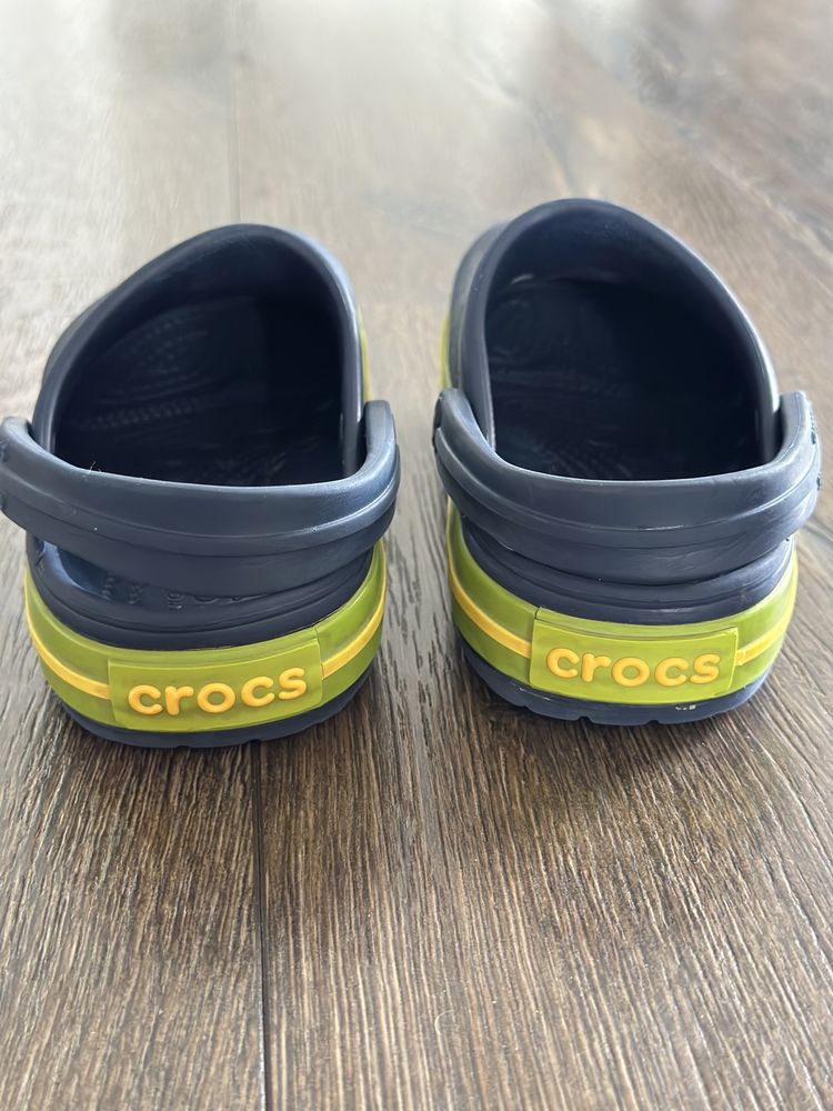 Продам Crocs розмір 27 ( С 10 )