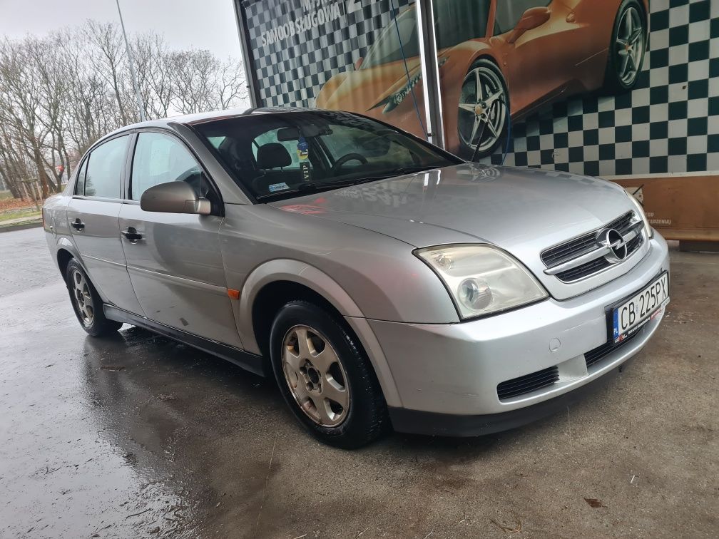 Opel Vectra 1.6 bez rdzy, roczny LPG, salon Polska, niski przebieg, kl