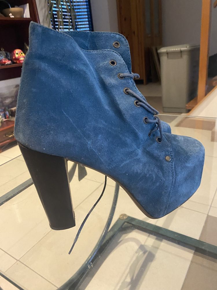 Botins tipo jeffrey campbell