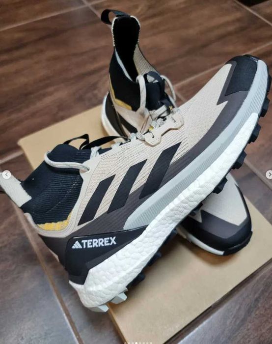 Кросівки для хайкінгу Terrex Free Hiker 2.0 оригінал наш 43 евро 44