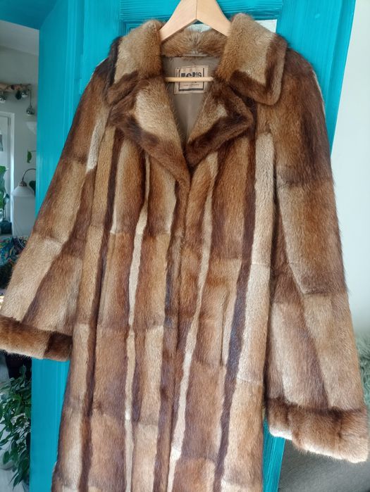Futro długie z piżmaków futro z dzikich norek