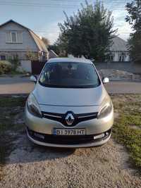 продам Renault grand scenic 2014года