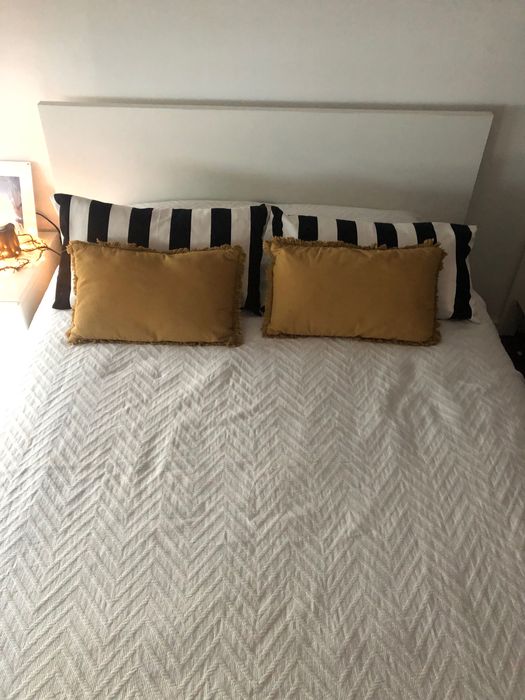 Cama casal Malm IKEA