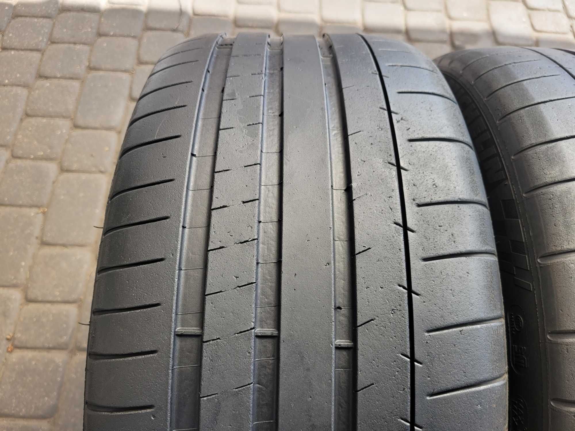 255 /  35  ZR   19   Michelin