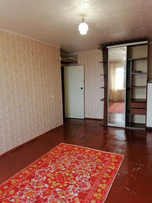 Продам комнату Космос