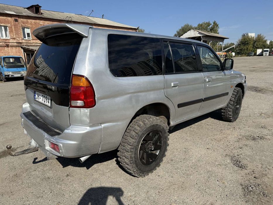 Mitsubishi Pajero Sport 2001рік 2, 5дизель повний привід 4х4